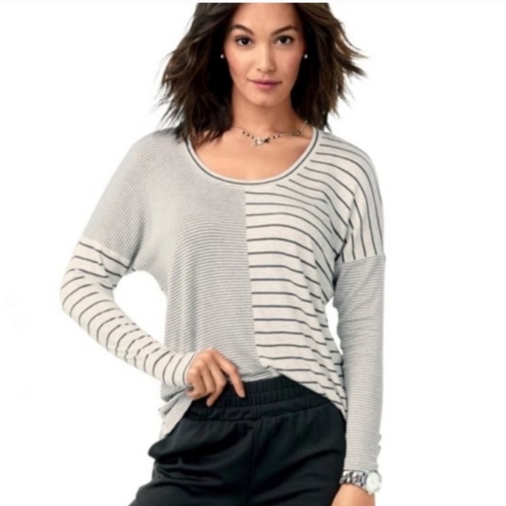 CAbi Pivot Gray Scoop Neck Striped Long Sleeve Top Medium